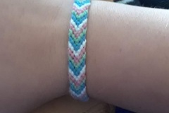 special-medium-chevron-2